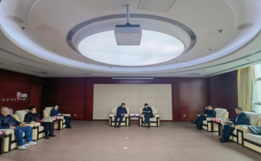 【集团要闻】成功集团工作组与遵义市委市政府、汇川区委区政府领导进行座谈